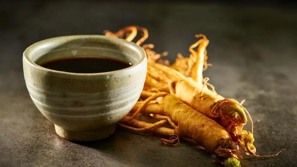 Żeń szeń właściwy: korzeń, działanie, witalność, przeciwwskazania